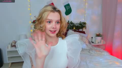 Snapshot of little_anitta chatting on January 2025 11:06:01 PM Anita B-day stream on 7TH DEC online show from January 2025 11:06:01 PM