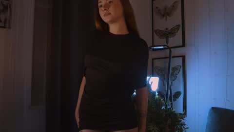 Snapshot of little_anitta chatting on October 2025 10:16:01 PM Anita B-day stream on 7TH DEC online show from October 2025 10:16:01 PM