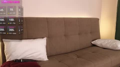 little_bliss online show from October 2025 11:13:02 PM