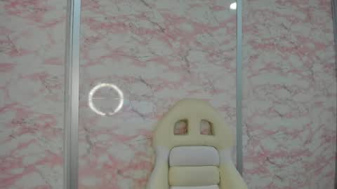 Snapshot of little_doll_4u chatting on April 2026 10:14:02 AM ANNI online show from April 2026 10:14:02 AM