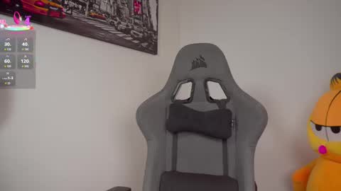 Help me reach 100 likes online show from September 2025 07:19:02 PM