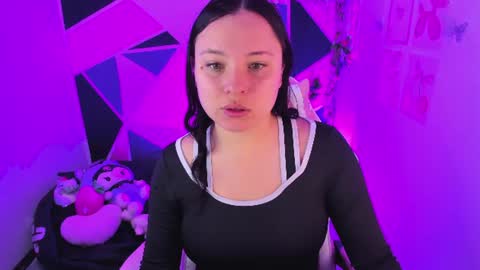 Snapshot of little_emma0 chatting on June 2026 05:04:02 PM Carol online show from June 2026 05:04:02 PM