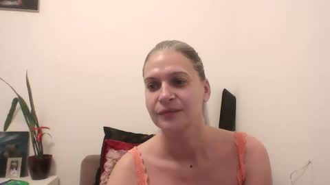 Snapshot of little_heart_andreea chatting on March 2026 11:29:02 PM little_heart_andreea online show from March 2026 11:29:02 PM
