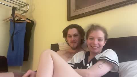 Kitty Chloe and Tamer online show from October 2025 05:48:02 AM