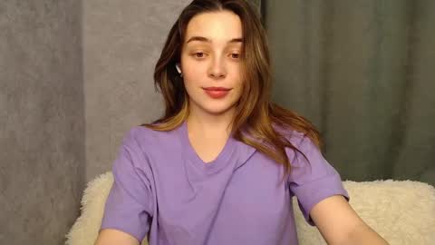 Mia   Im online every day 1530 PM in New York  2030 PM in London online show from December 2024 08:58:02 PM