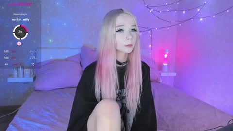 Maria online show from December 2024 07:17:01 PM