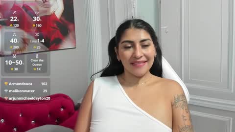 Snapshot of little_naiara chatting on January 2025 07:45:01 AM Katty online show from January 2025 07:45:01 AM