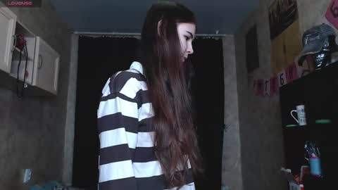 Snapshot of little_owlx chatting on October 2025 06:49:02 PM Alice.. online show from October 2025 06:49:02 PM