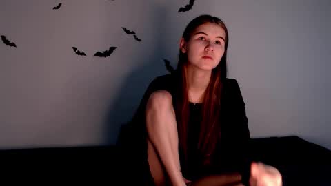 Snapshot of little_owlx chatting on October 2025 11:44:02 AM Alice.. online show from October 2025 11:44:02 AM