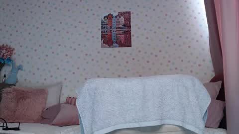 Snapshot of little_pearl_ chatting on March 2026 07:15:01 AM Adaline online show from March 2026 07:15:01 AM