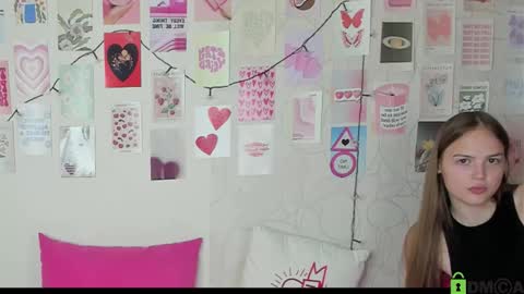 Kriss online show from November 2025 11:18:02 AM