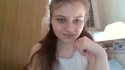 little_shygirl_ online show from February 2025 11:30:01 AM