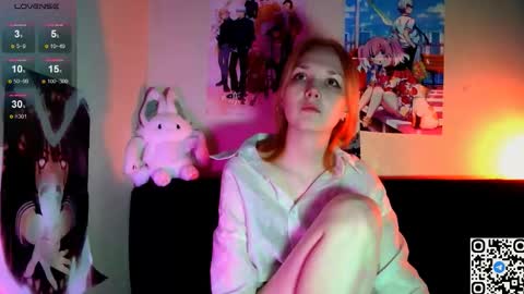 Snapshot of little_sugar_queen chatting on February 2026 07:10:01 PM Akin online show from February 2026 07:10:01 PM
