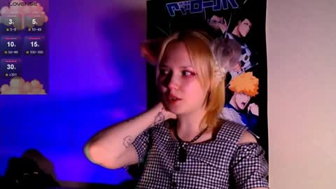 Snapshot of little_sugar_queen chatting on March 2026 10:48:01 PM Akin online show from March 2026 10:48:01 PM