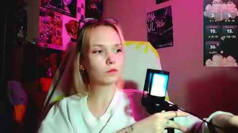 Akin online show from July 2026 09:09:02 PM