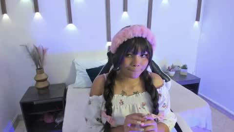 S U M I online show from April 2026 02:20:01 AM