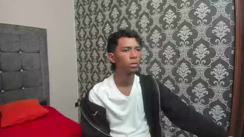 Snapshot of little_twink19x chatting on March 2026 07:10:02 PM JESSAR online show from March 2026 07:10:02 PM