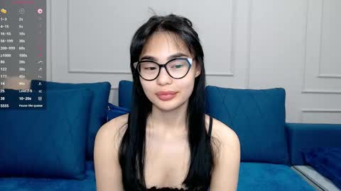 Kwan online show from February 2025 12:33:01 PM