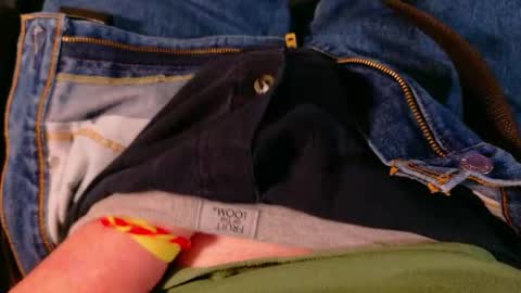 Littlebits online show from March 2026 03:01:01 AM