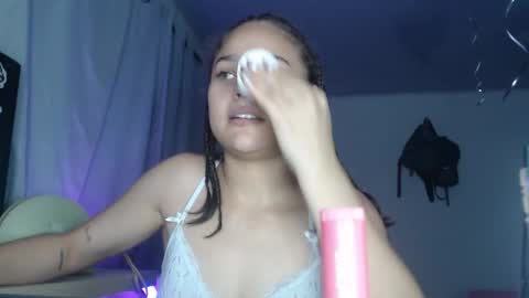 littlecheerry69 online show from November 2025 03:36:01 PM