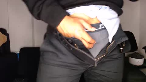 Manu online show from November 2025 03:07:01 AM