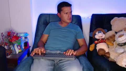 Manu online show from March 2026 03:12:01 AM