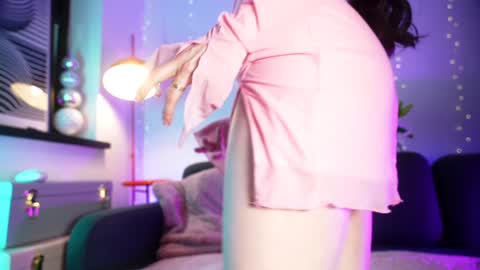 Emily Hill online show from January 2026 09:19:01 PM