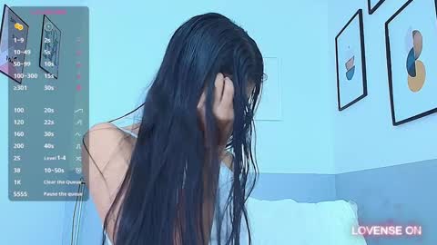 Emily  online show from December 2024 01:33:02 PM