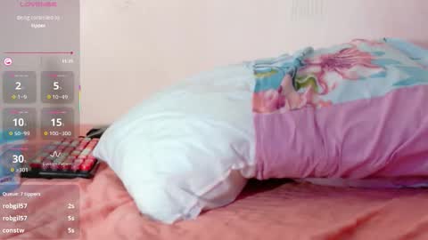 Tania  online show from November 2025 01:11:01 AM