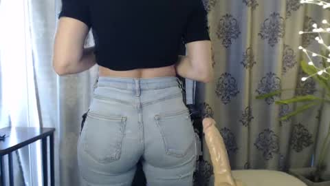 Your little flower  online show from March 2025 11:06:02 AM