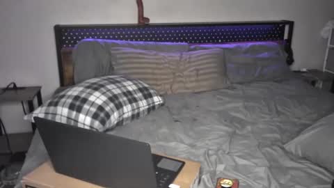 Jessie online show from January 2025 12:13:01 AM