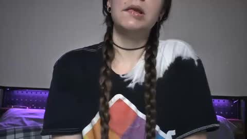 Jessie online show from February 2025 06:43:02 AM