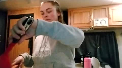 littleleo96 online show from February 2026 08:40:01 AM