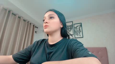 Sarahs Room online show from February 2025 01:56:01 AM