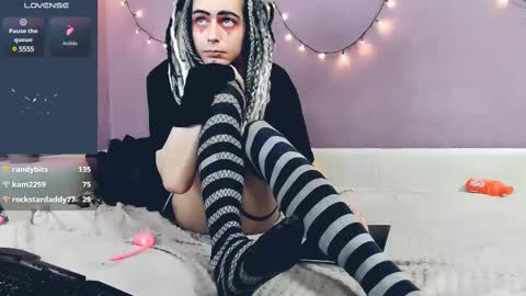 Felix online show from February 2025 05:37:01 AM