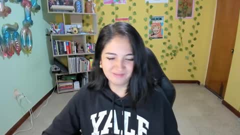 Mia  Wednesday to Sunday 730 am to 1030 am Colombian Hour D online show from February 2025 12:50:02 PM