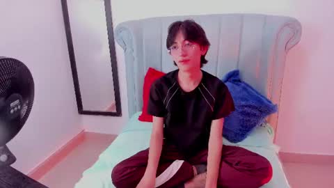Snapshot of littleprince_ chatting on June 2026 10:07:01 PM PRINCE online show from June 2026 10:07:01 PM