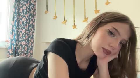 littleprincess3000 online show from April 2026 09:23:01 AM