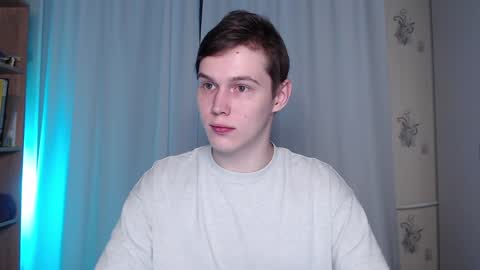 Snapshot of littlesadcabbage chatting on January 2025 04:23:02 PM Sonnenschein online show from January 2025 04:23:02 PM