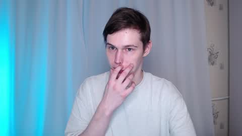 Snapshot of littlesadcabbage chatting on January 2025 08:04:01 PM Sonnenschein online show from January 2025 08:04:01 PM