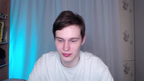 Snapshot of littlesadcabbage chatting on February 2025 04:35:02 AM Sonnenschein online show from February 2025 04:35:02 AM