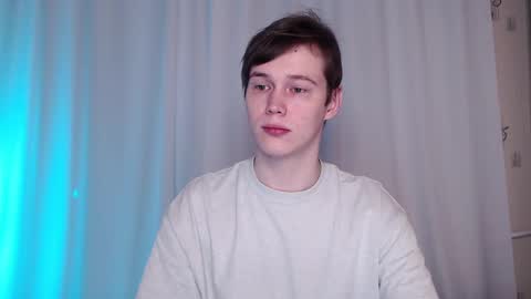 Snapshot of littlesadcabbage chatting on February 2025 11:33:02 PM Sonnenschein online show from February 2025 11:33:02 PM