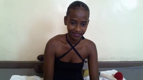 littlesandie online show from February 2025 06:54:01 AM