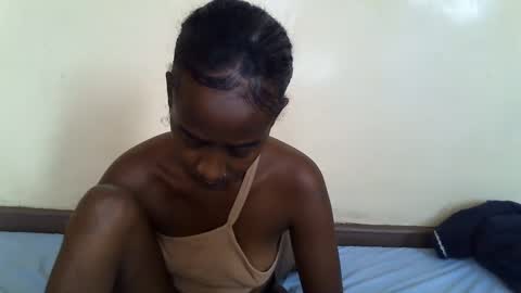 littlesandie online show from February 2025 11:17:02 AM