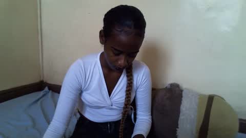 littlesandie online show from February 2025 05:51:02 AM