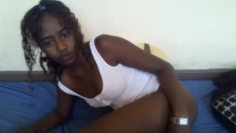 littlesandie online show from November 2025 06:24:02 AM