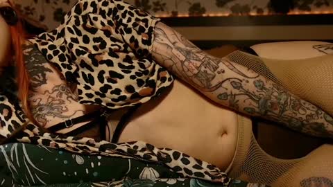 Niki  free tg channel with some photos gifs and info about streams  online show from February 2025 08:57:01 PM