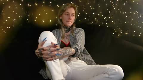 Niki  free tg channel with some photos gifs and info about streams  online show from February 2026 07:01:01 AM