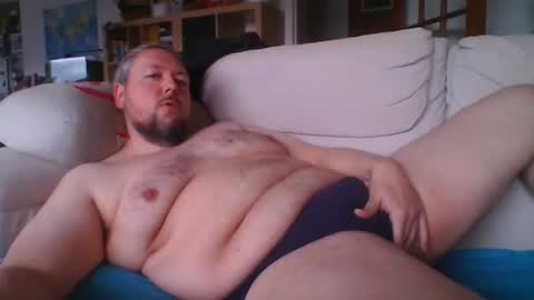 littlesubbear online show from May 2026 11:04:01 AM