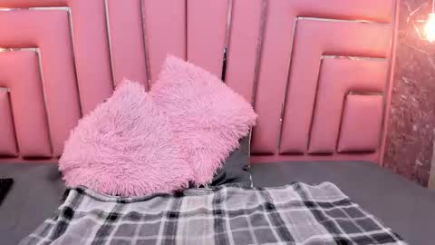 Sussy  online show from November 2025 12:04:01 PM